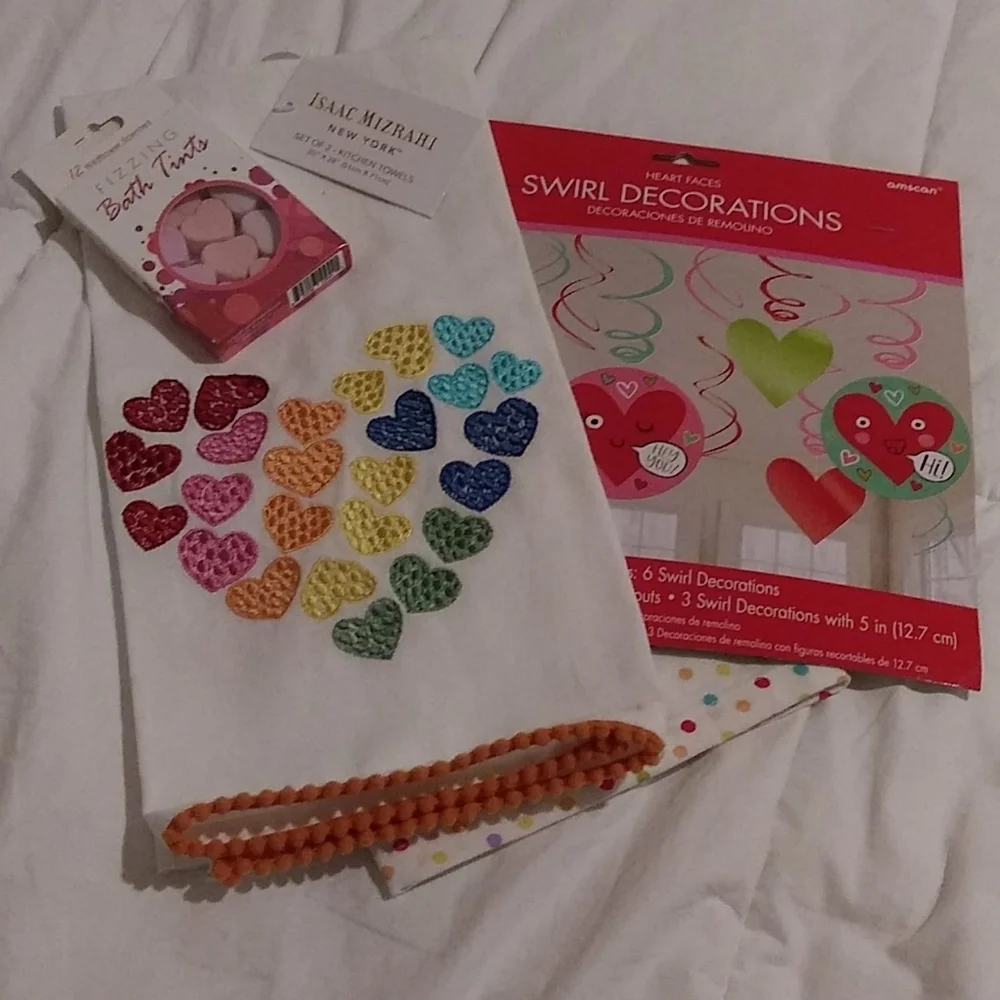 Isaac Mizrahi add romance